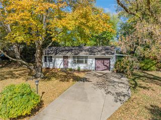 4174 Mapleview Drive, Beavercreek, OH 45432
