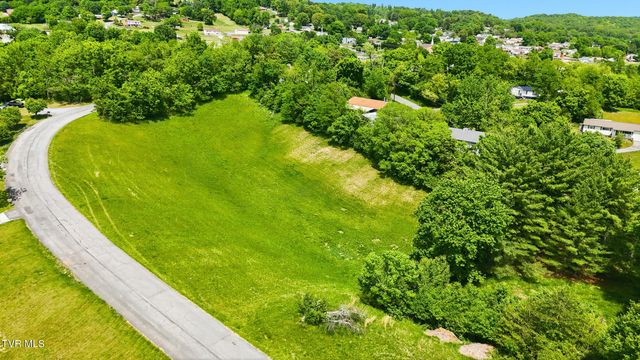 000 Fairbanks Street, Kingsport, TN 37660