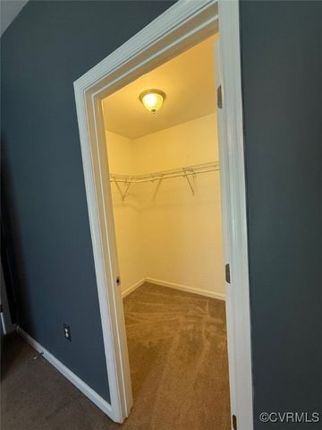9903 Bethwood Dr, Fredericksburg, VA 22407