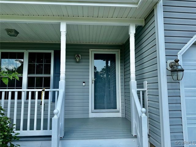9903 Bethwood Dr, Fredericksburg, VA 22407