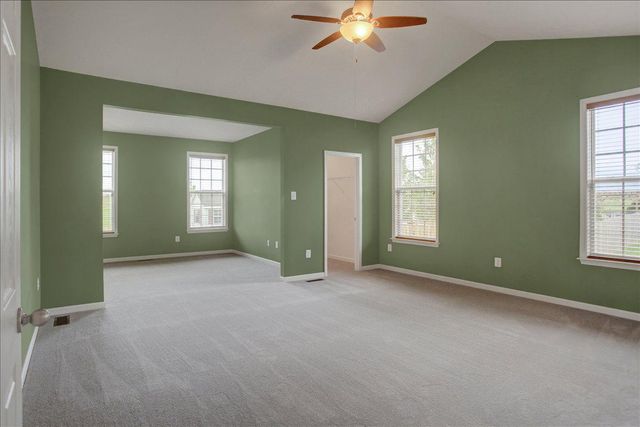 1236 DALLAS DR, Greencastle, PA 17225
