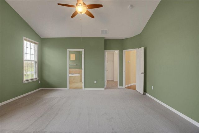 1236 DALLAS DR, Greencastle, PA 17225