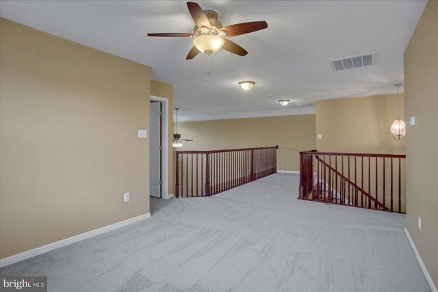 1236 DALLAS DR, Greencastle, PA 17225