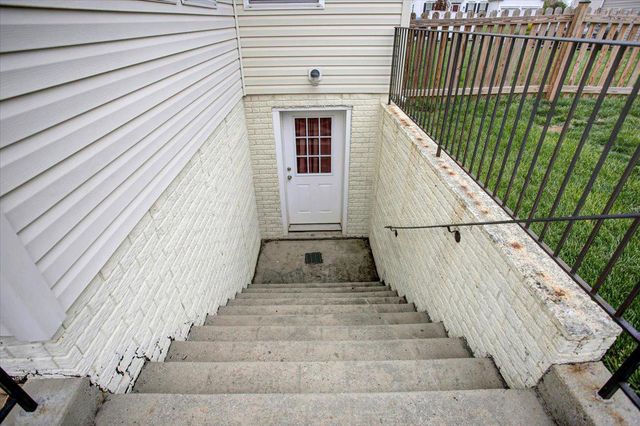 1236 DALLAS DR, Greencastle, PA 17225