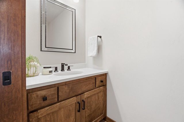 2645 CORNELL AVENUE, Neenah, WI 54956