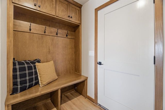 2645 CORNELL AVENUE, Neenah, WI 54956