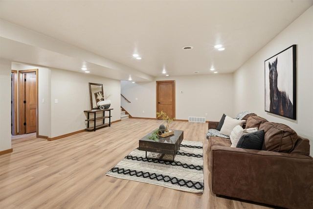 2645 CORNELL AVENUE, Neenah, WI 54956