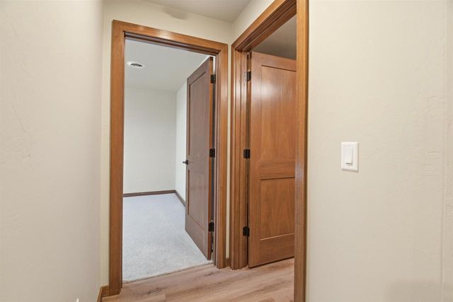 2645 CORNELL AVENUE, Neenah, WI 54956