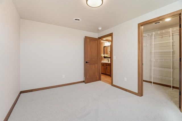 2645 CORNELL AVENUE, Neenah, WI 54956