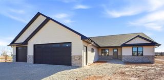 2645 CORNELL AVENUE, Neenah, WI 54956