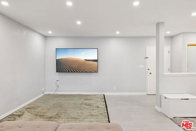 5625 Sumner Way 314, Culver City, CA 90230