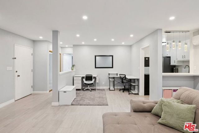 5625 Sumner Way 314, Culver City, CA 90230
