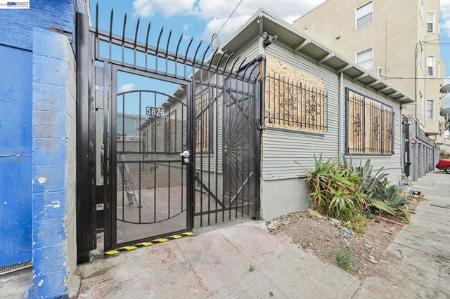 5826 Avenal, Oakland, CA 94605