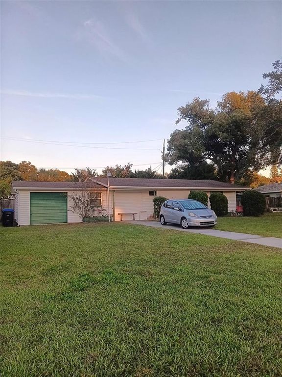 4245 EDGEWATER DRIVE, Orlando, FL 32804