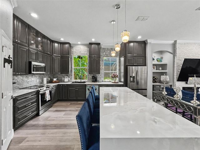 816 RUNNER OAK STREET, Celebration, FL 34747