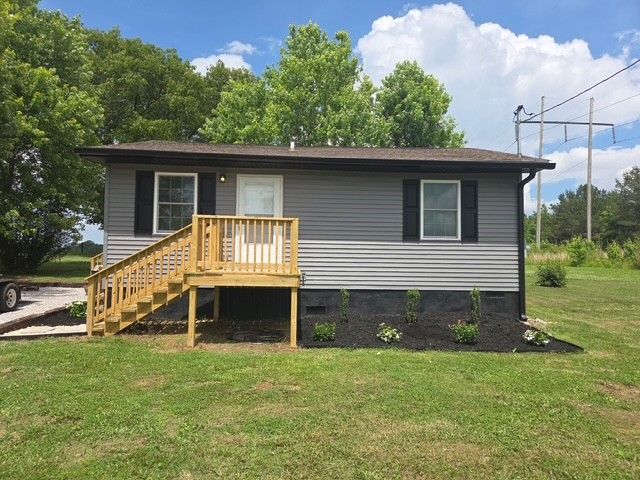 4802 Old Salem Lexie Rd, Belvidere, TN 37306