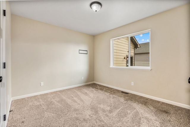 640 Spring CIRCLE, Billings, MT 59101