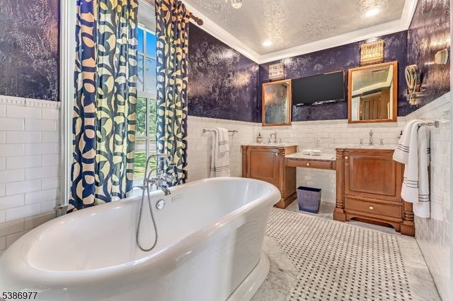 65 S Mountain Ave, Montclair Twp., NJ 07042