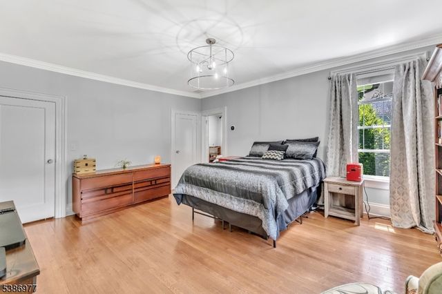 65 S Mountain Ave, Montclair Twp., NJ 07042