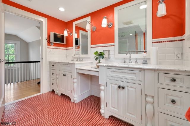 65 S Mountain Ave, Montclair Twp., NJ 07042