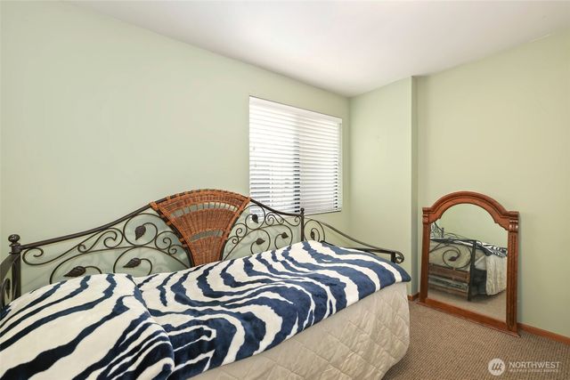 1205 11th Court SW, Olympia, WA 98502