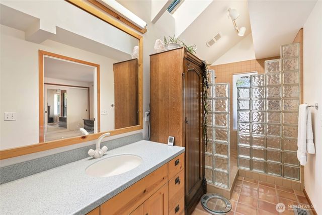 1205 11th Court SW, Olympia, WA 98502