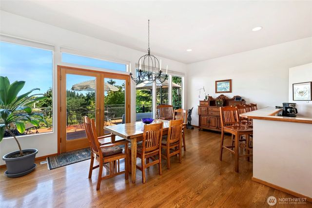 1205 11th Court SW, Olympia, WA 98502