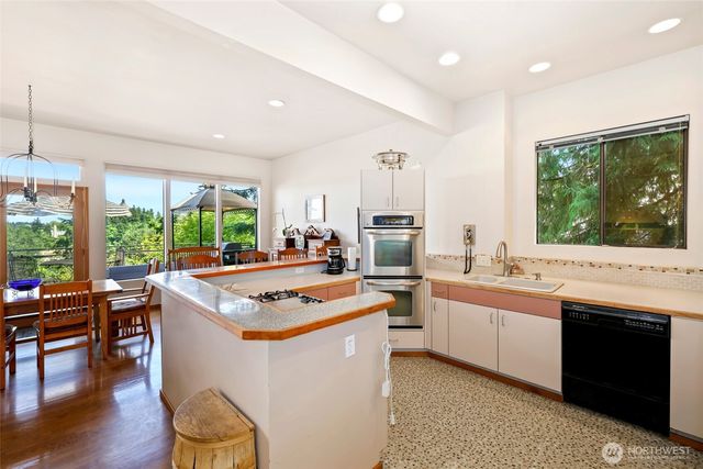 1205 11th Court SW, Olympia, WA 98502
