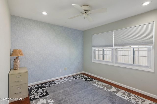210 Deerfield Lane, Aberdeen, NJ 07747