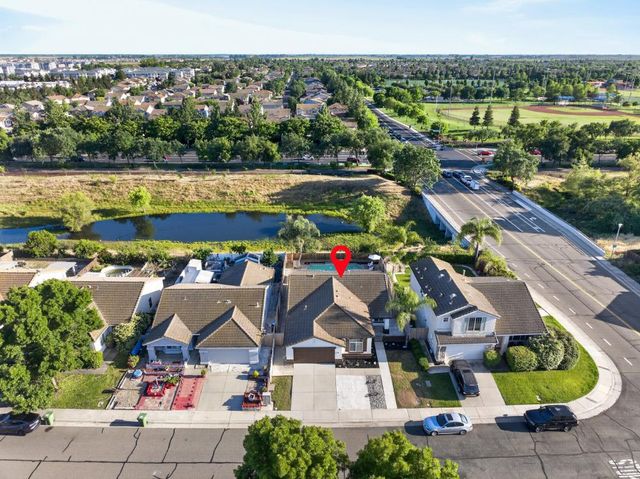 9995 Tarzo Way, Elk Grove, CA 95757