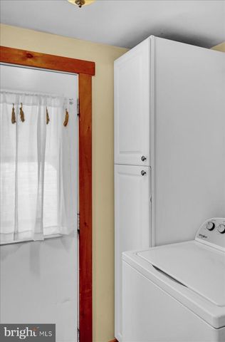 32 S ELM ST, Robesonia, PA 19551