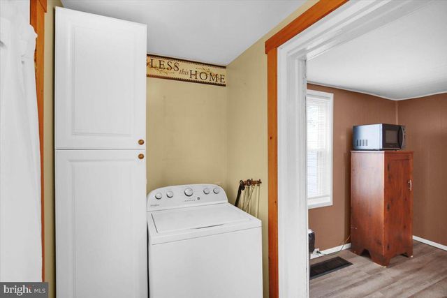 32 S ELM ST, Robesonia, PA 19551