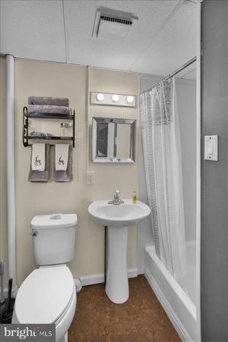 32 S ELM ST, Robesonia, PA 19551