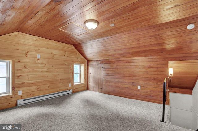 32 S ELM ST, Robesonia, PA 19551