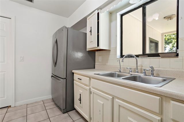 847 CARLSON DRIVE, Orlando, FL 32804