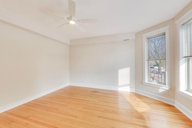 4002 N Hermitage Avenue 1, Chicago, IL 60613