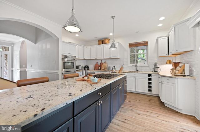 209 W JEWELL ST, Delmar, DE 19940