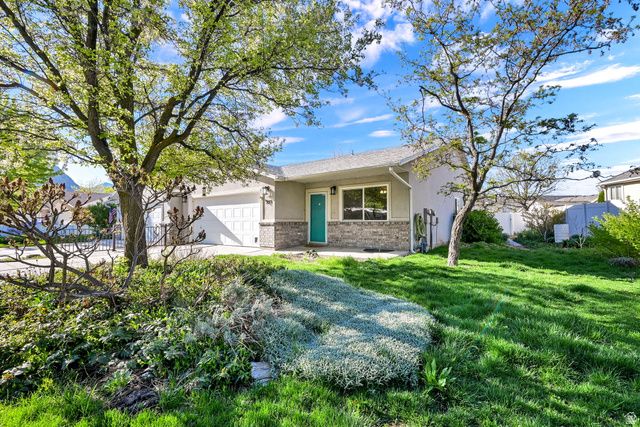 339 E 1900 N, North Ogden, UT 84414