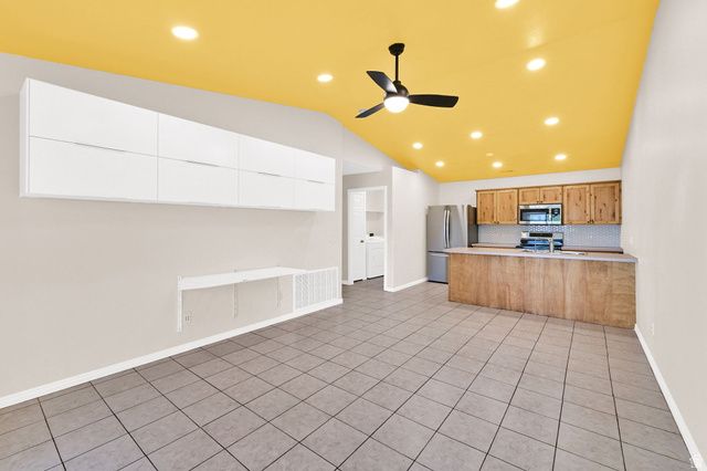 339 E 1900 N, North Ogden, UT 84414