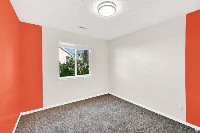 339 E 1900 N, North Ogden, UT 84414
