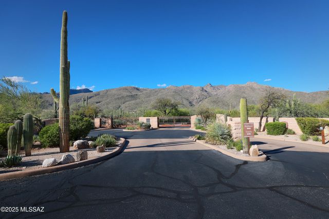 4987 N Creosote Canyon Drive, Tucson, AZ 85749