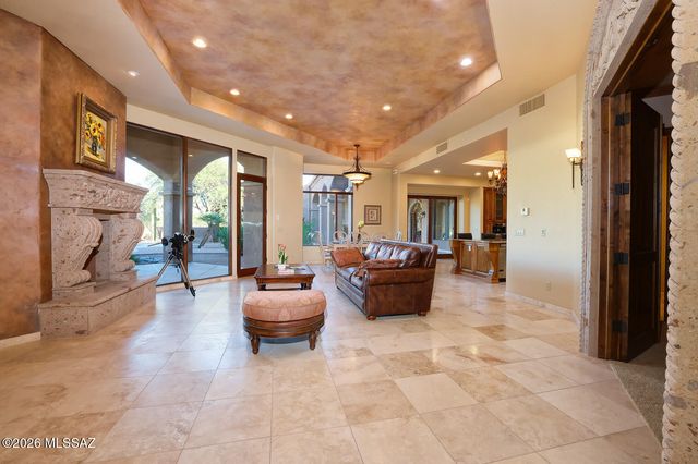 4987 N Creosote Canyon Drive, Tucson, AZ 85749