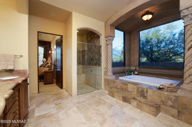 4987 N Creosote Canyon Drive, Tucson, AZ 85749