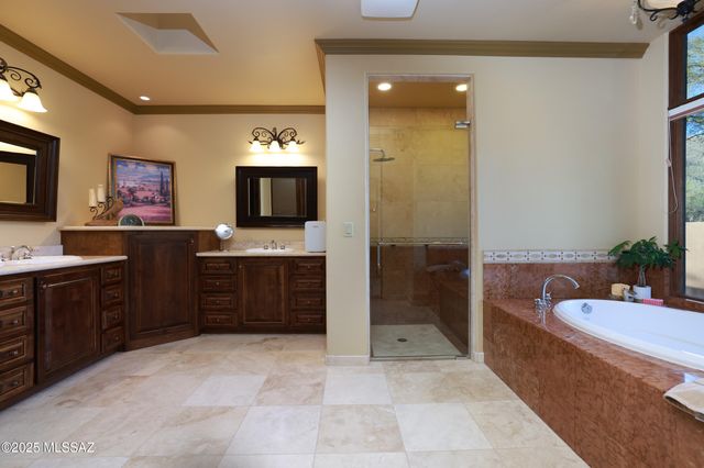 4987 N Creosote Canyon Drive, Tucson, AZ 85749