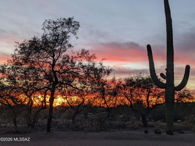 4987 N Creosote Canyon Drive, Tucson, AZ 85749