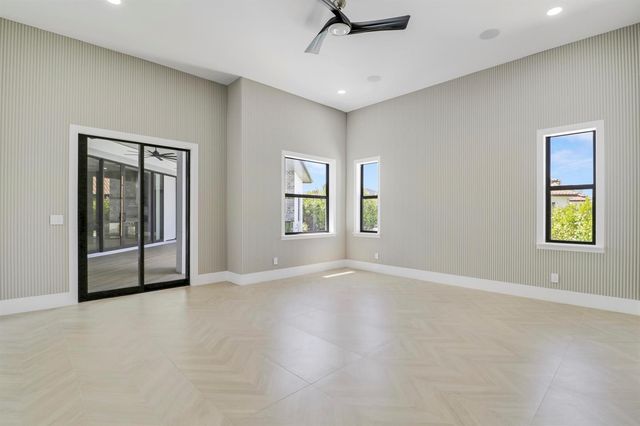 179 SE Via Terra Bella, Port St. Lucie, FL 34952