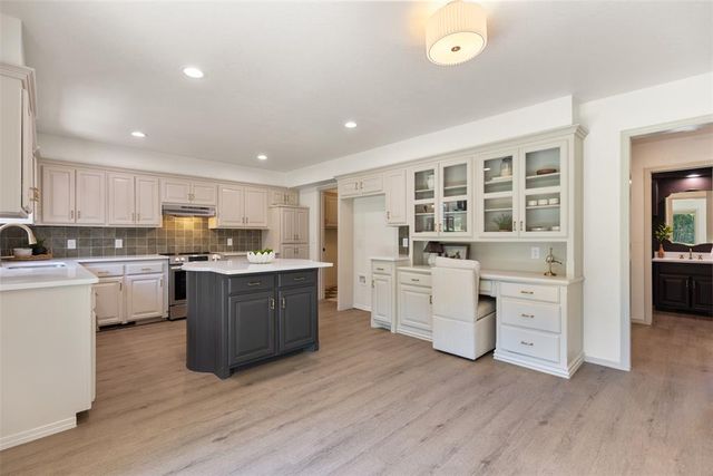 2132 Running Branch Road, Edmond, OK 73013