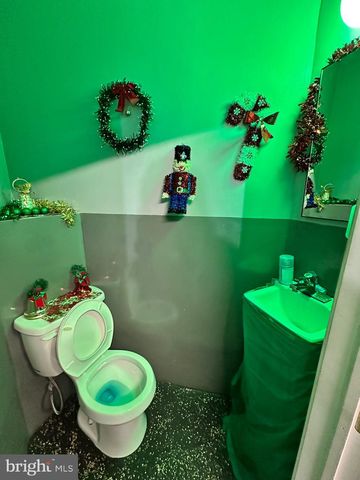 1052-54 ROY ST, Philadelphia, PA 19140