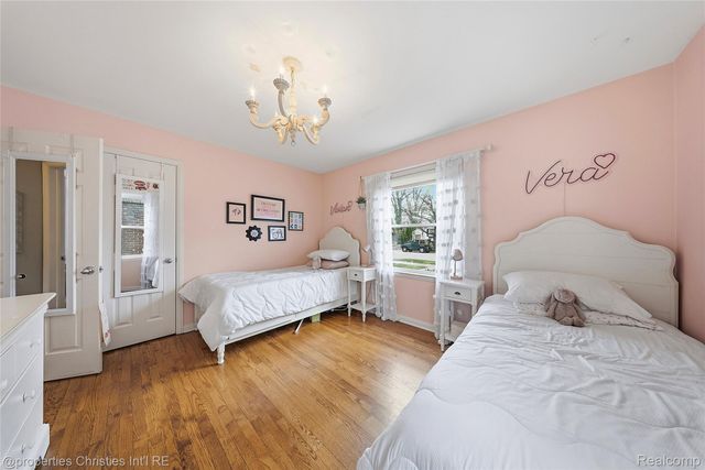 1517 Marywood Drive, Royal Oak Charter Township, MI 48067