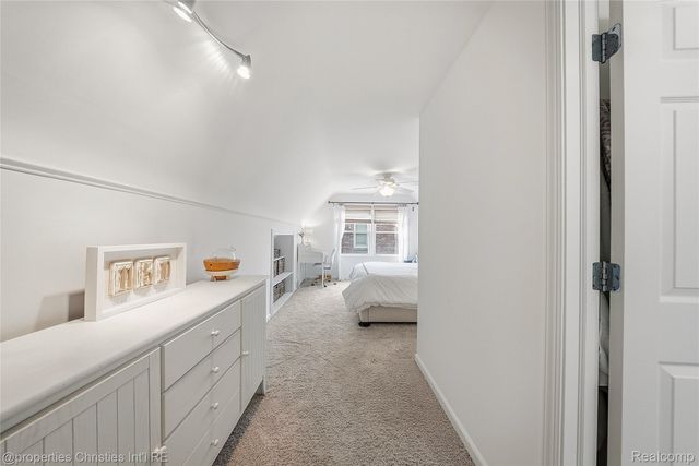 1517 Marywood Drive, Royal Oak Charter Township, MI 48067